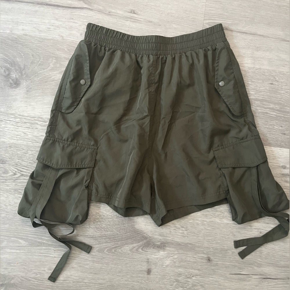 Nylon olive green camp cargo shorts with patched on cargo pockets